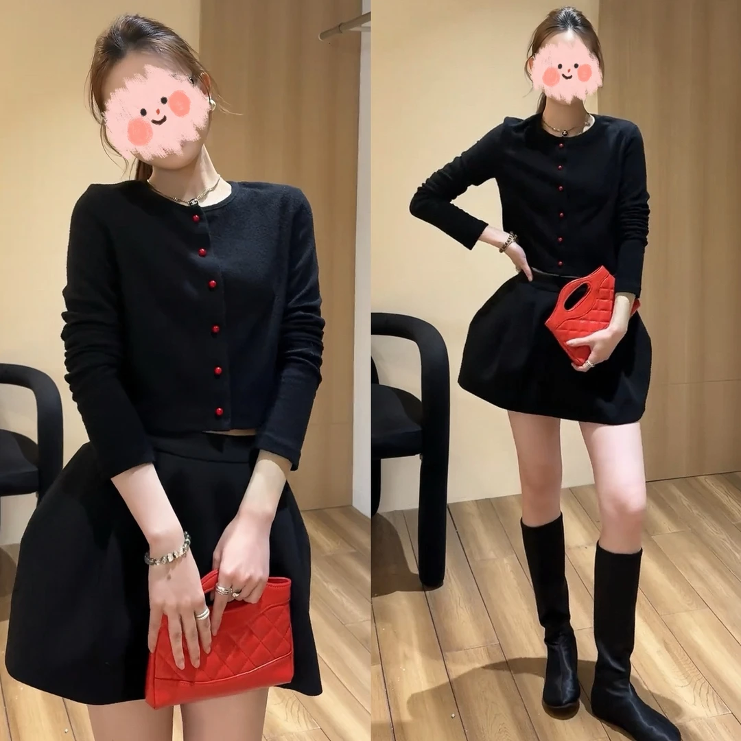 清冷系禅意衣服女2025早秋减龄长袖针织衫显瘦西装花苞裙气质套装