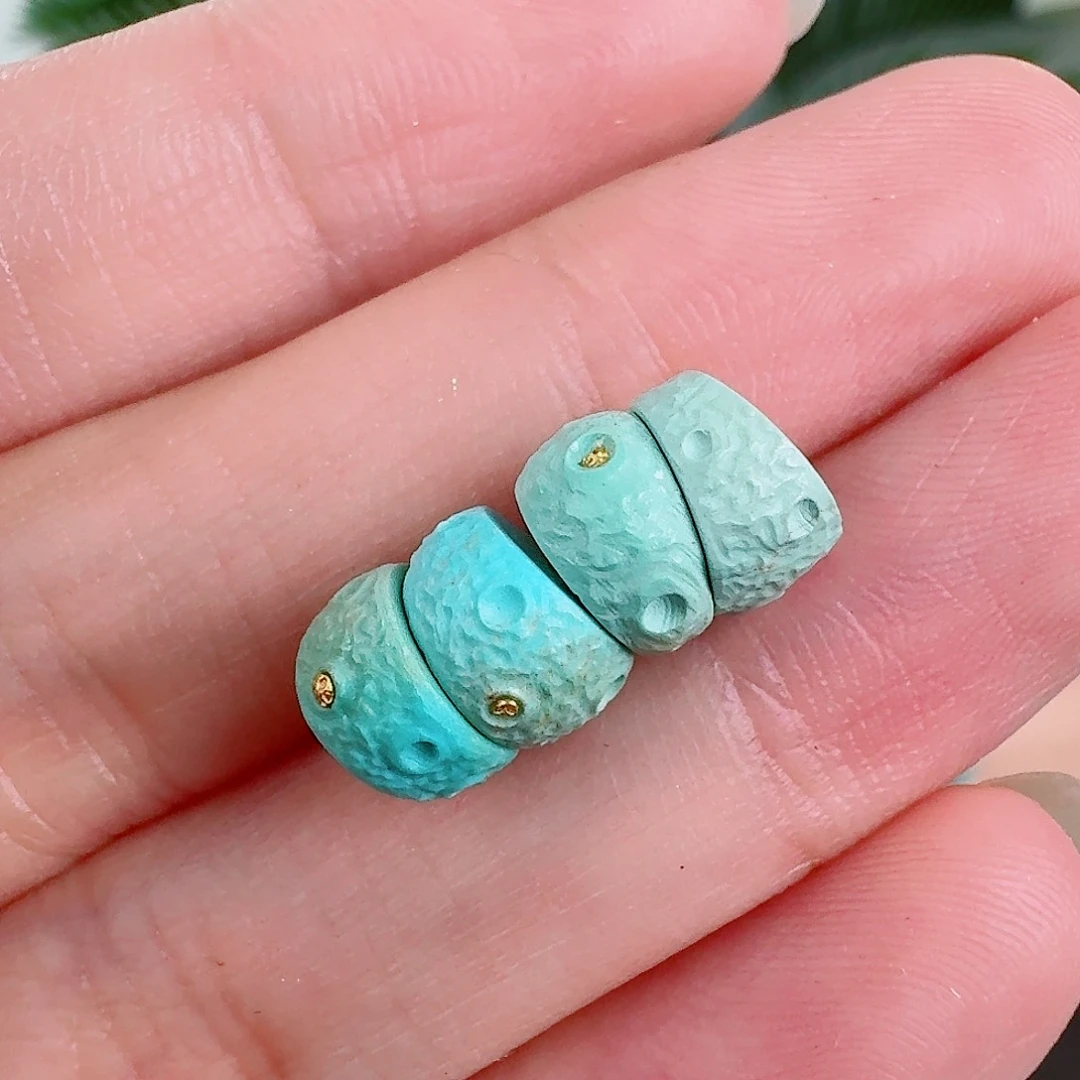 未镶嵌绿松石珠宝奇石