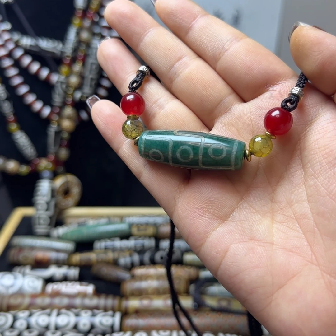 玛瑙/玉髓合金颈饰