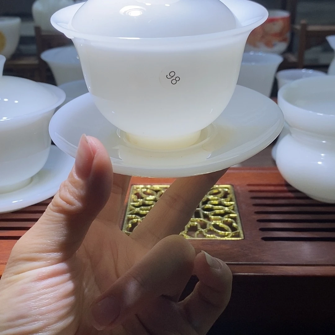 是因为她太善良才喜欢的那个你而