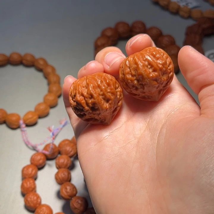 文玩核桃把件将军肚564