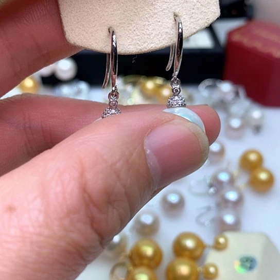 淡水珍珠耳饰银S925镶嵌阿****河