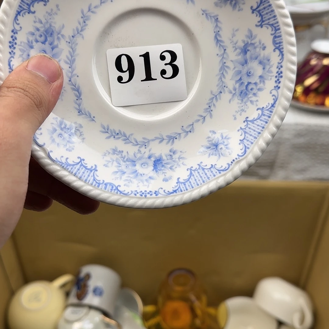 茶盏柿*我的小姐姐们都是我的小可爱们的生日礼物