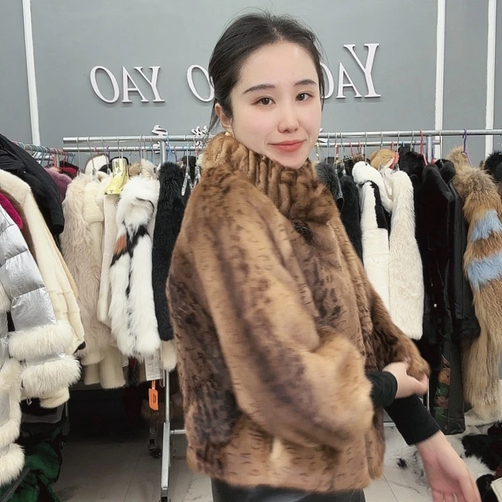 我在外面吃东西了哈我