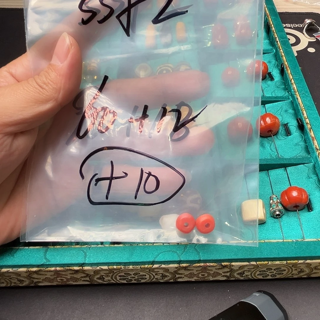 大叶紫檀（黑酸枝木类）hhojlllogohnininsningj