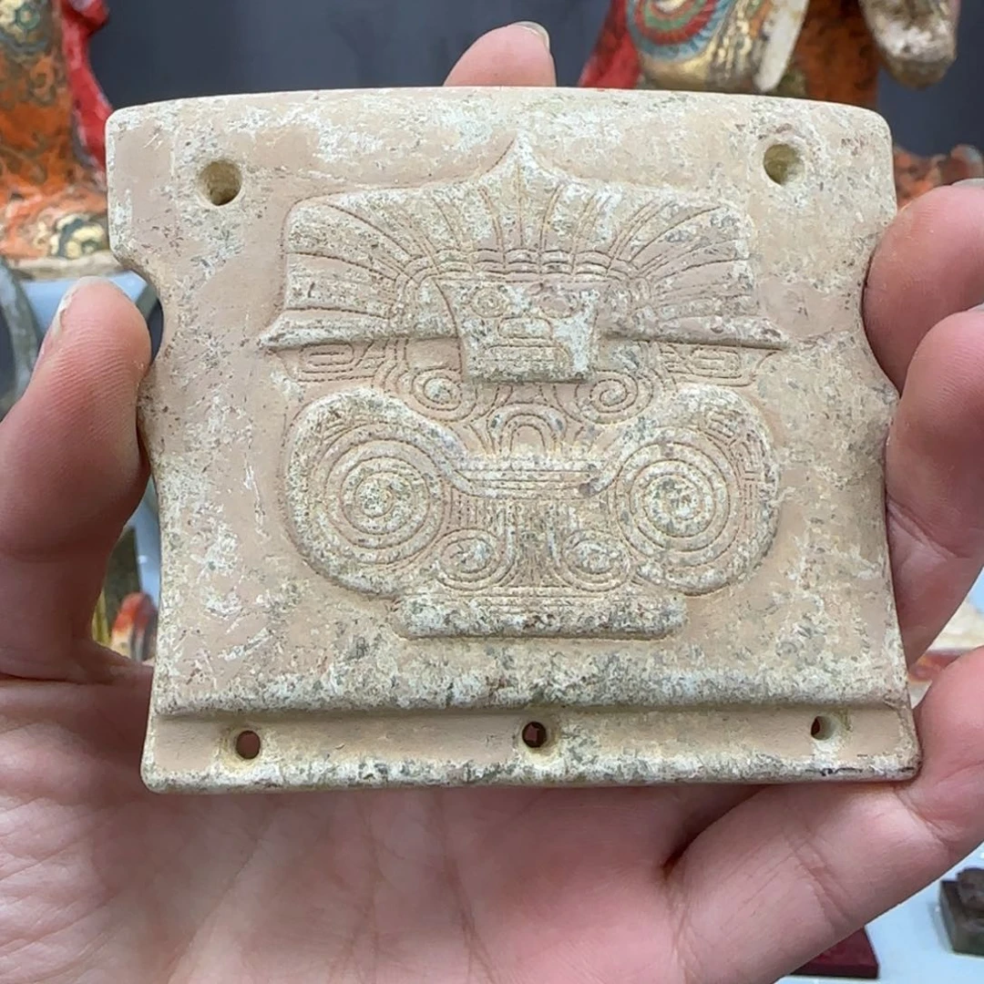 未镶嵌和田玉（糖玉）挂件