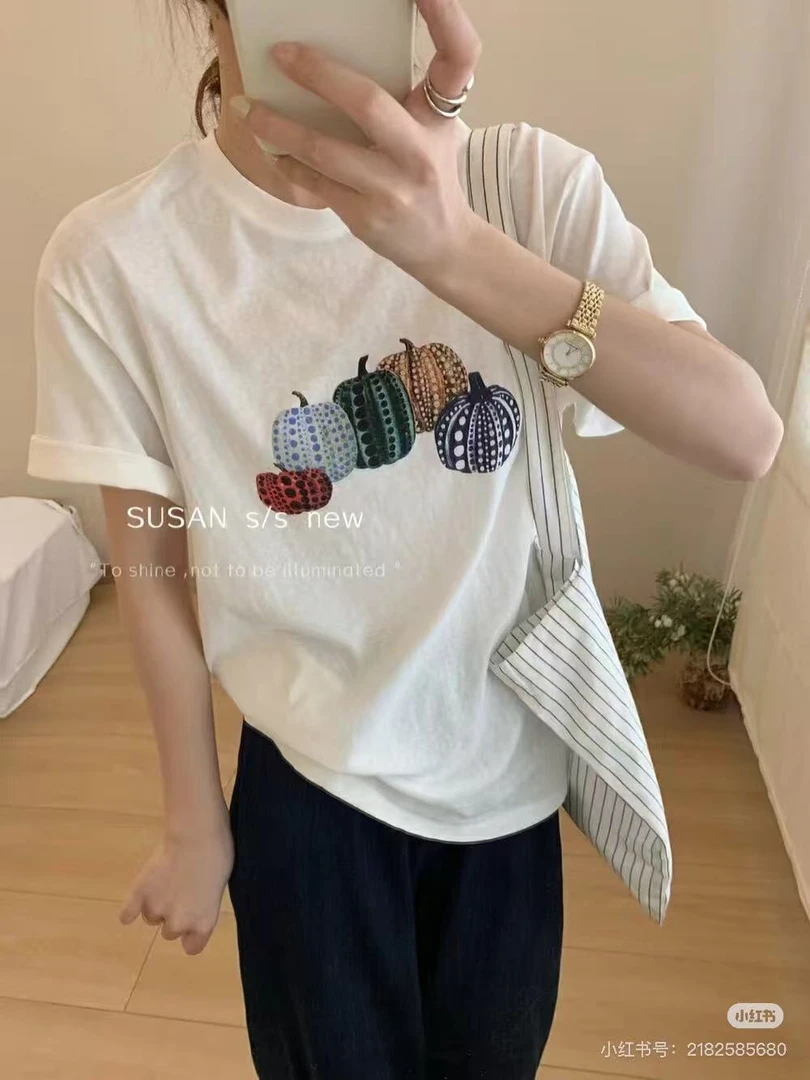 圆领时尚卡通动漫百搭T恤宽松型休闲印花短袖纯棉夏季简约