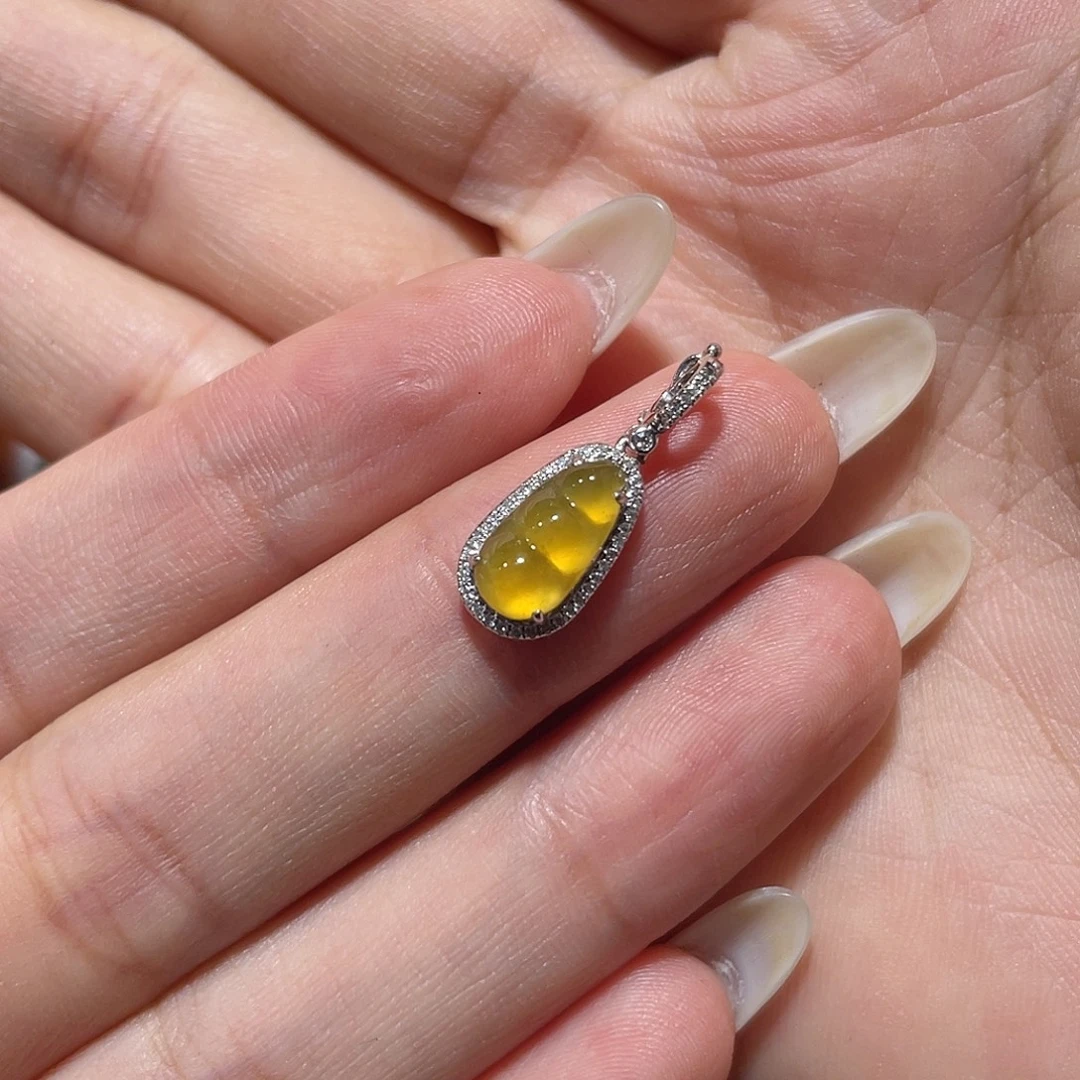 翡翠18K金镶嵌吊坠(不含链)