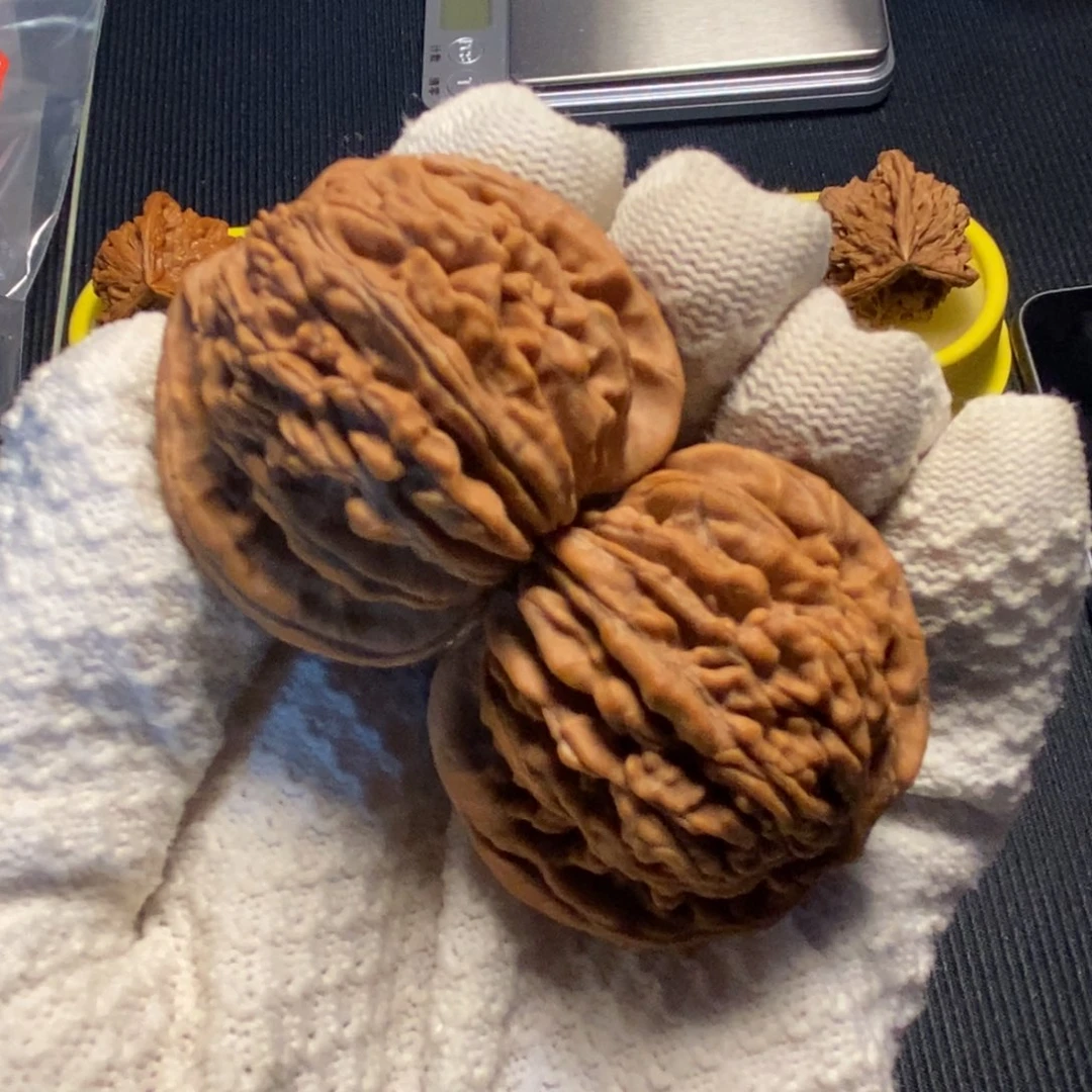 文玩核桃吊坠四座楼全品47mm