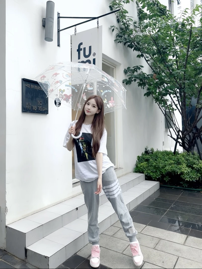 99新 THOMBROWNE Tb经典条纹灰色卫裤 0码 7933371