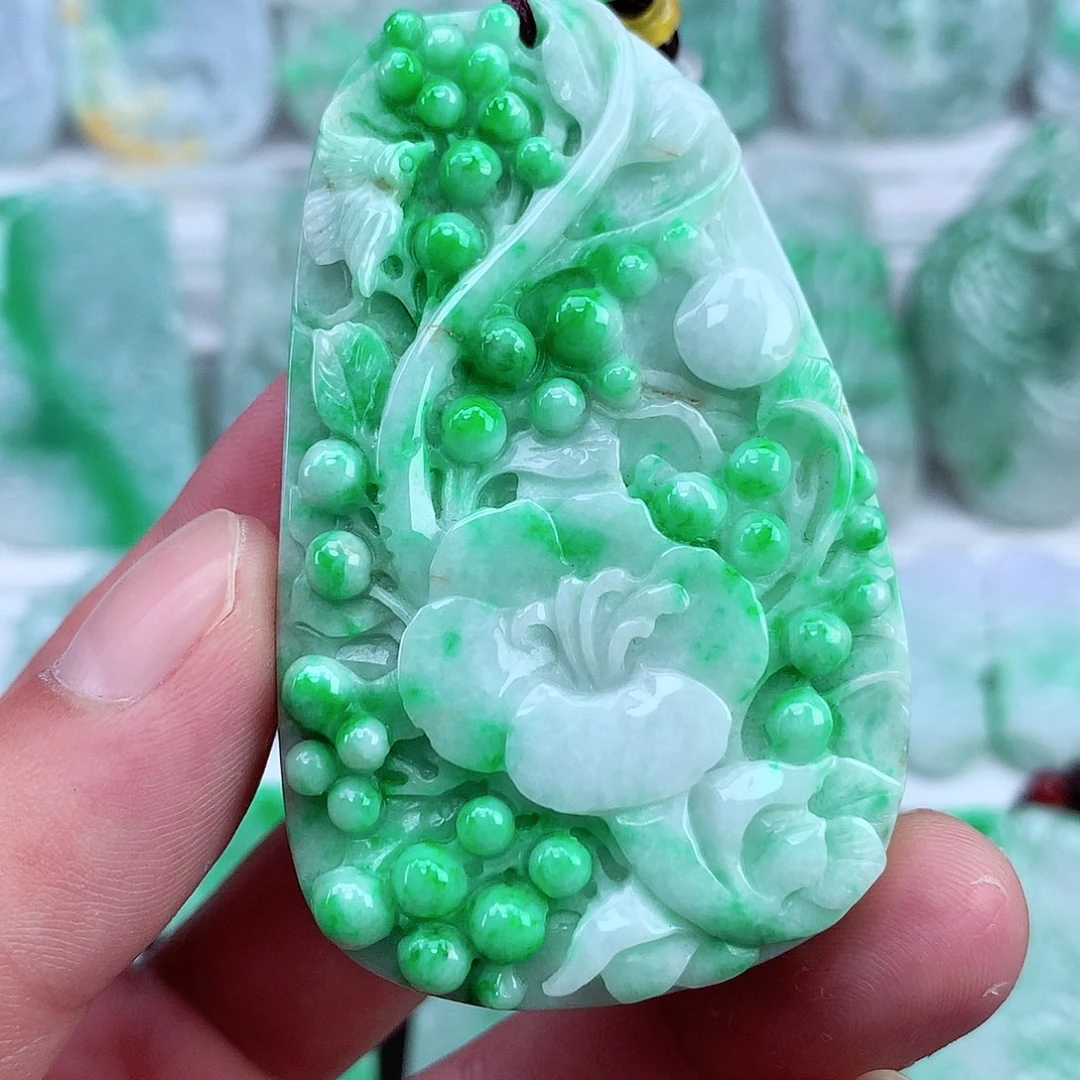 翡翠未镶嵌颈饰翡翠吊坠