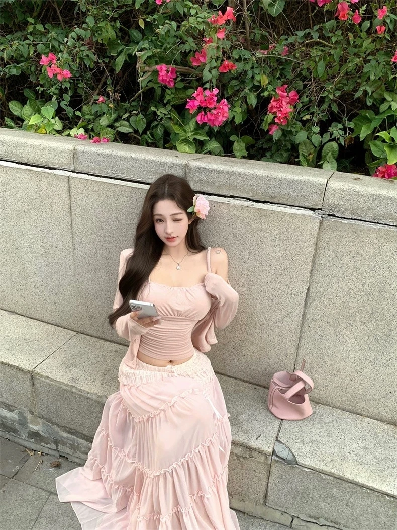 美人无骨性感修身纯欲风吊带开衫半身裙套装 6782