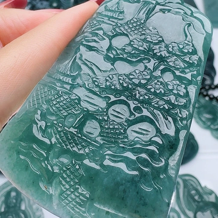 翡翠未镶嵌颈饰11111