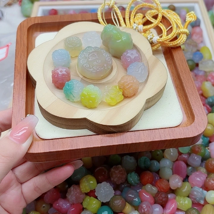 魏***星未镶嵌手链玛瑙/玉髓盐源10