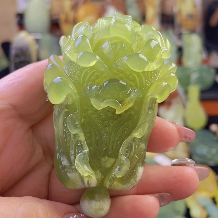 蛇纹石玉手把件未镶嵌