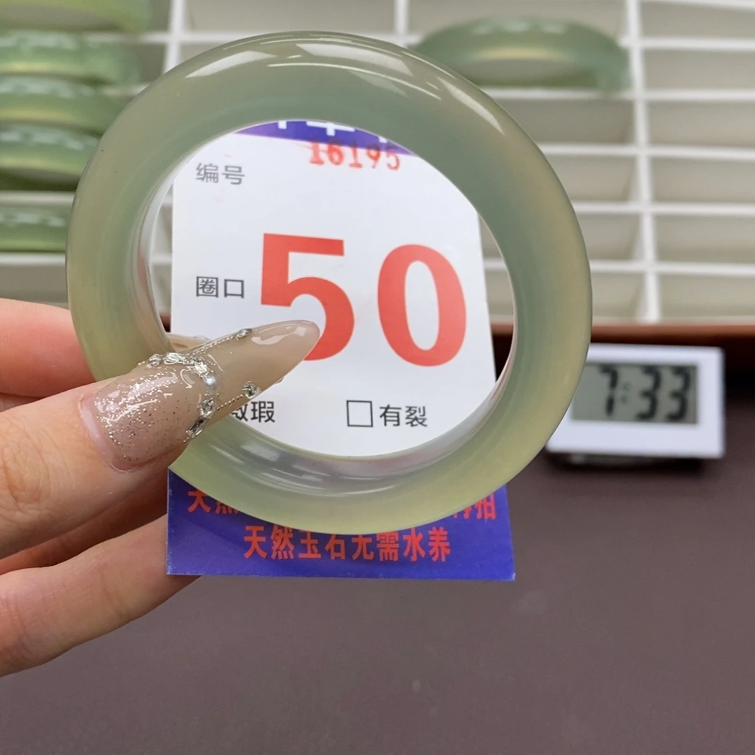 未镶嵌蛇纹石玉手镯