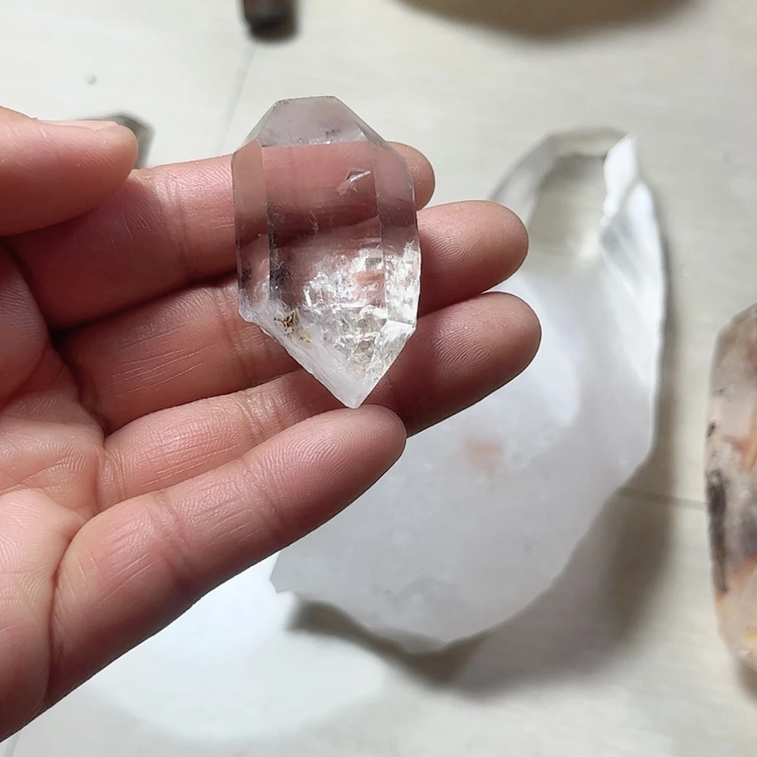 水晶天然水晶原石摆件未镶嵌马*嘟