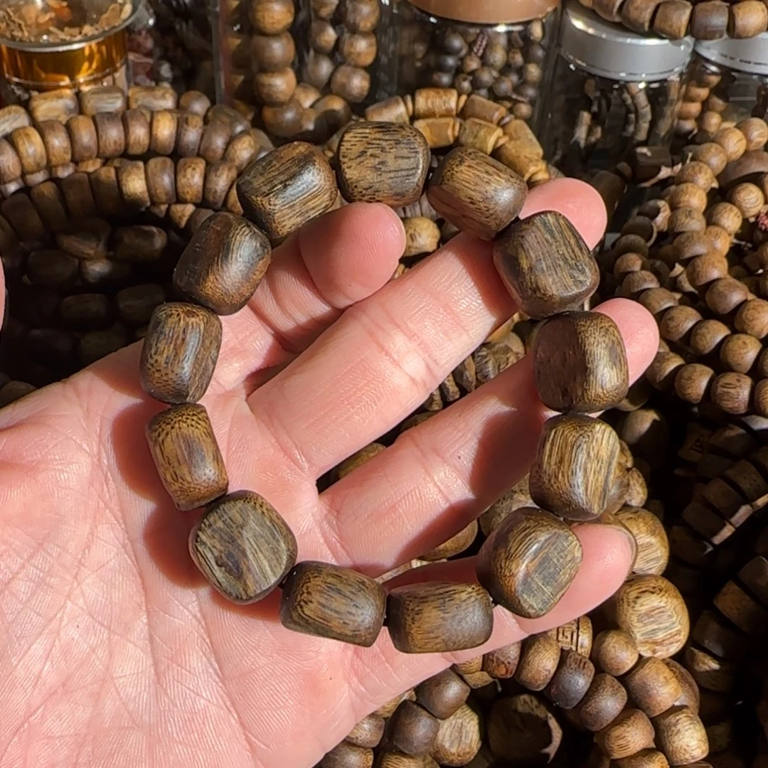 沉香碎屑沉香海南莺歌绿随形16.5克