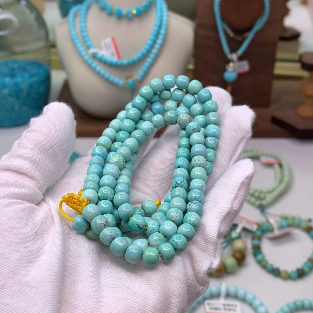 绿松石配饰未镶嵌