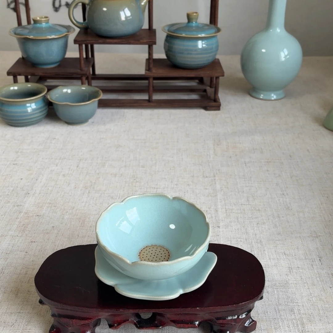 陶摆件葵口茶漏 两用