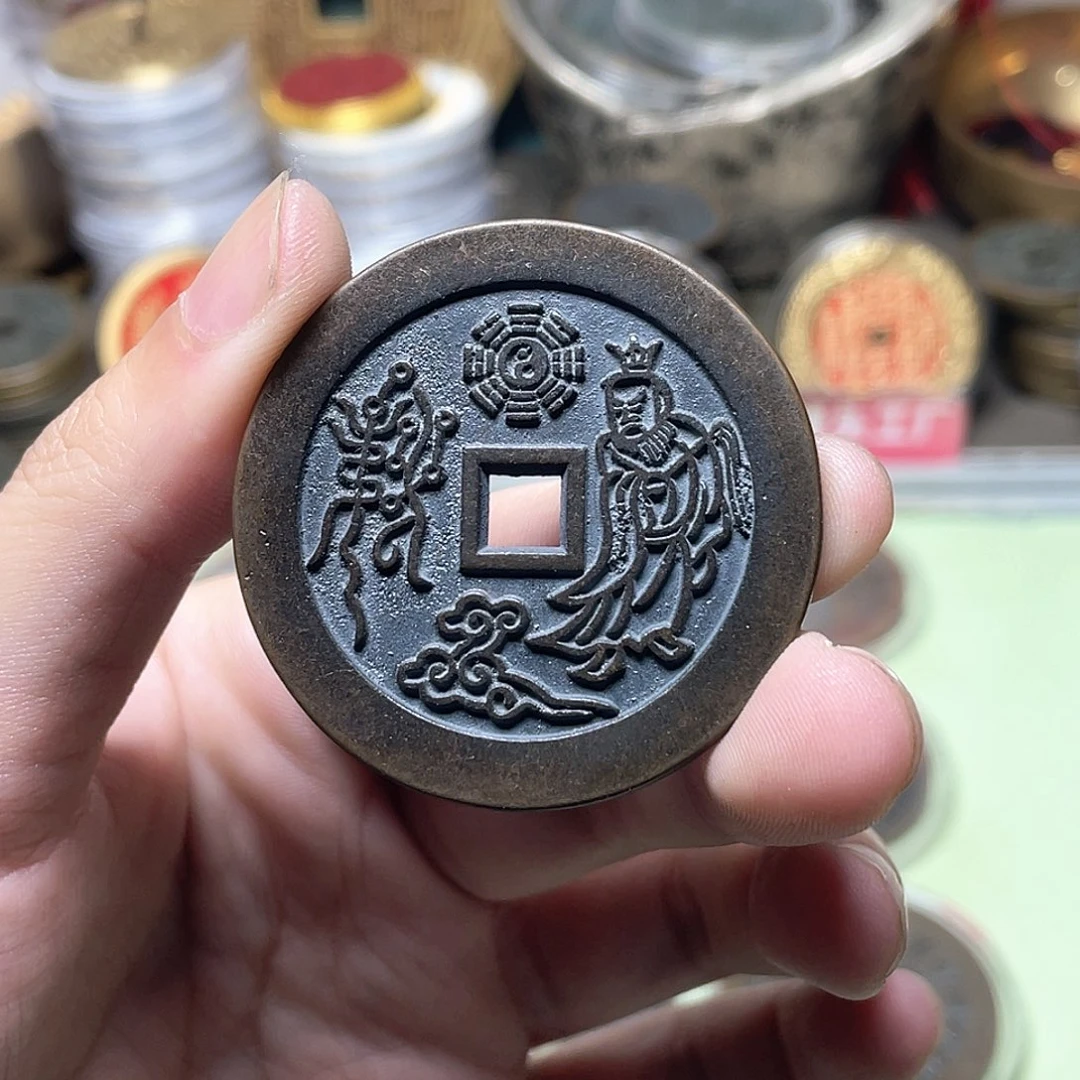 铜?**语一物一拍 现场下单