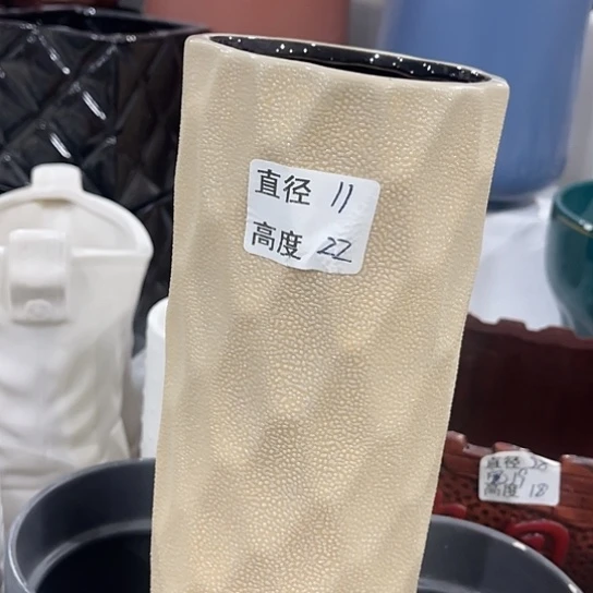 多肉绿植陶瓷花盆9.9包邮，有孔