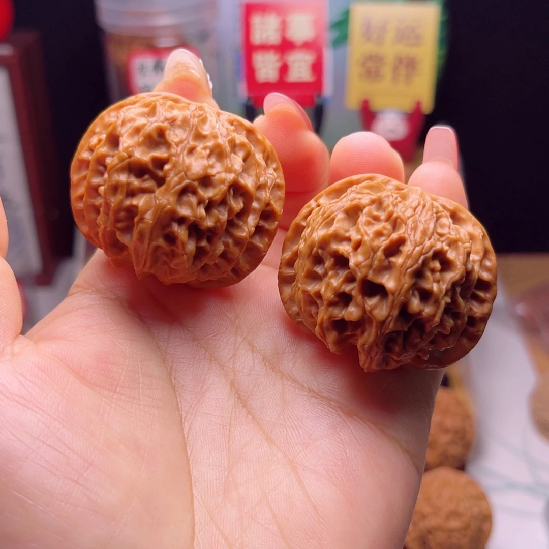 文玩核桃吊坠42尺平果元福利款