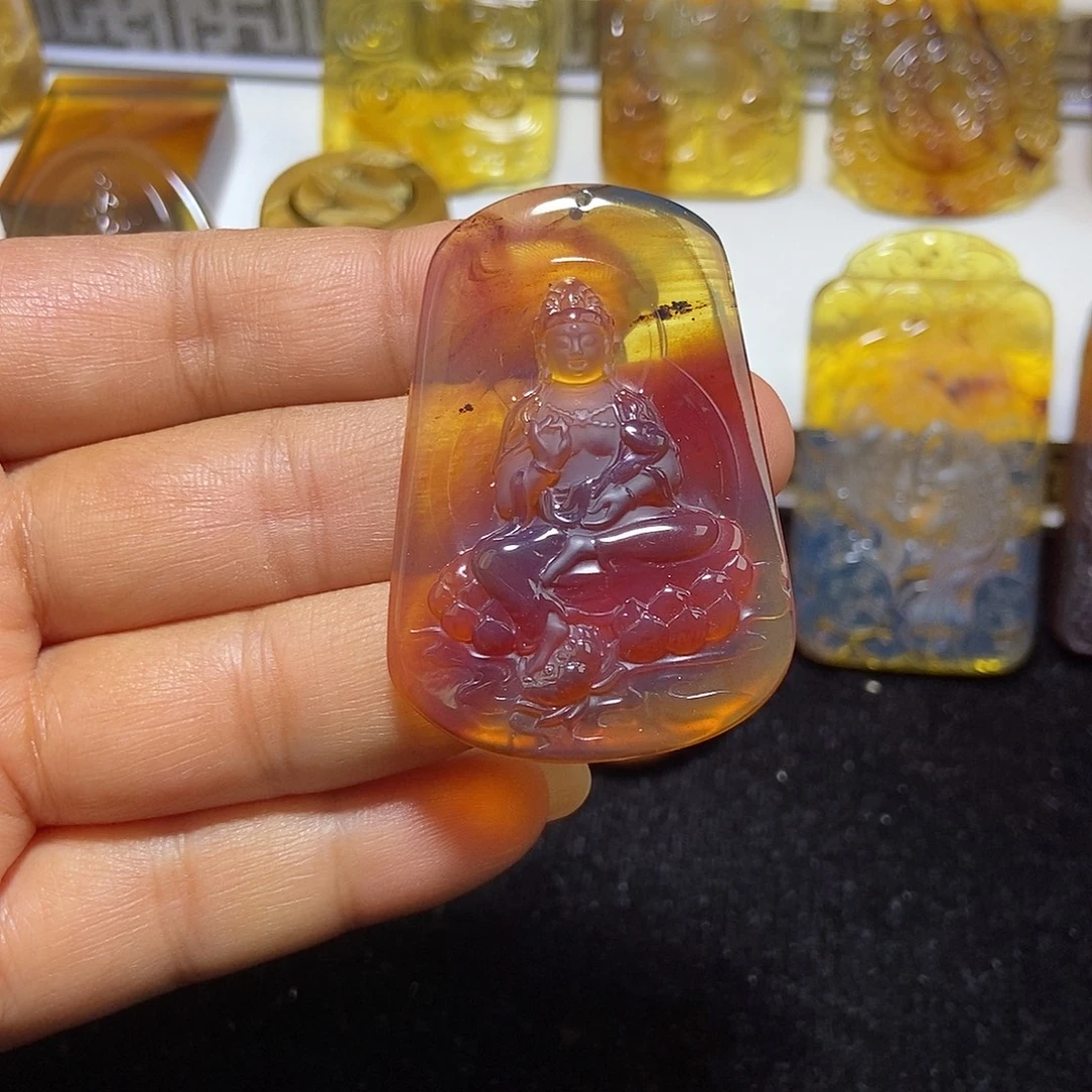 琥珀颈饰未镶嵌缅甸天然琥珀吊坠