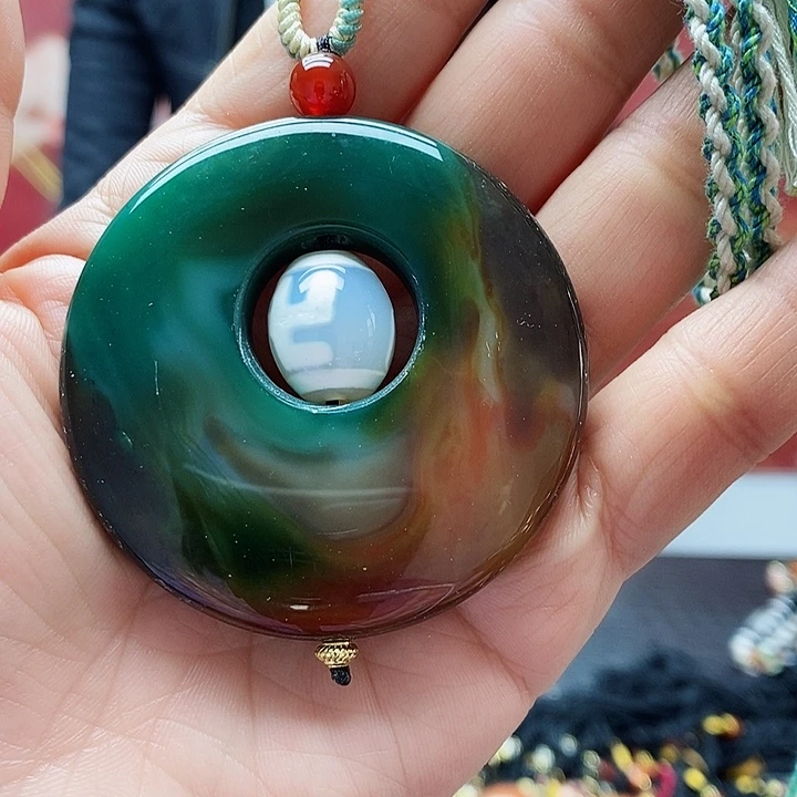 玛瑙/玉髓颈饰合金