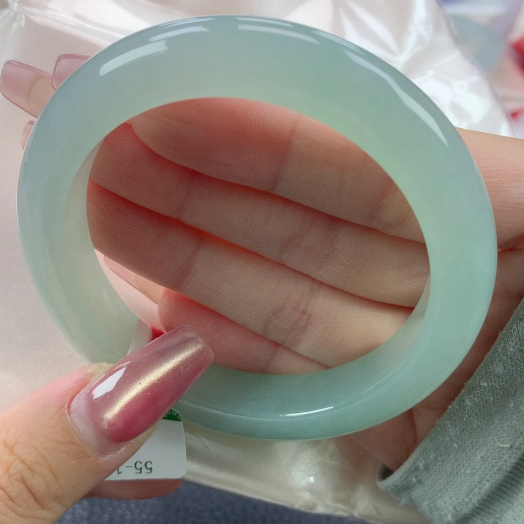 翡翠手镯未镶嵌缅甸天然翡翠A货55.5