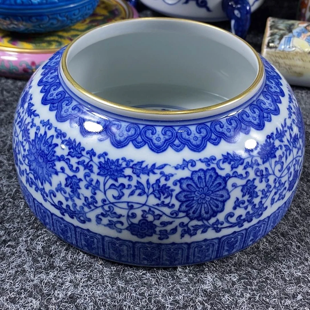 手工手绘陶瓷摆件工艺品