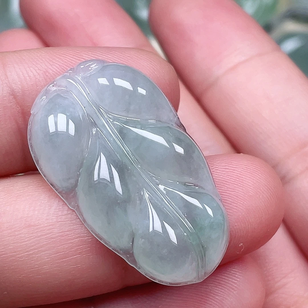 颈饰未镶嵌翡翠叶子