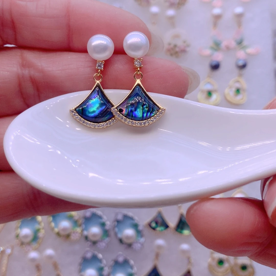 合金淡水珍珠耳饰