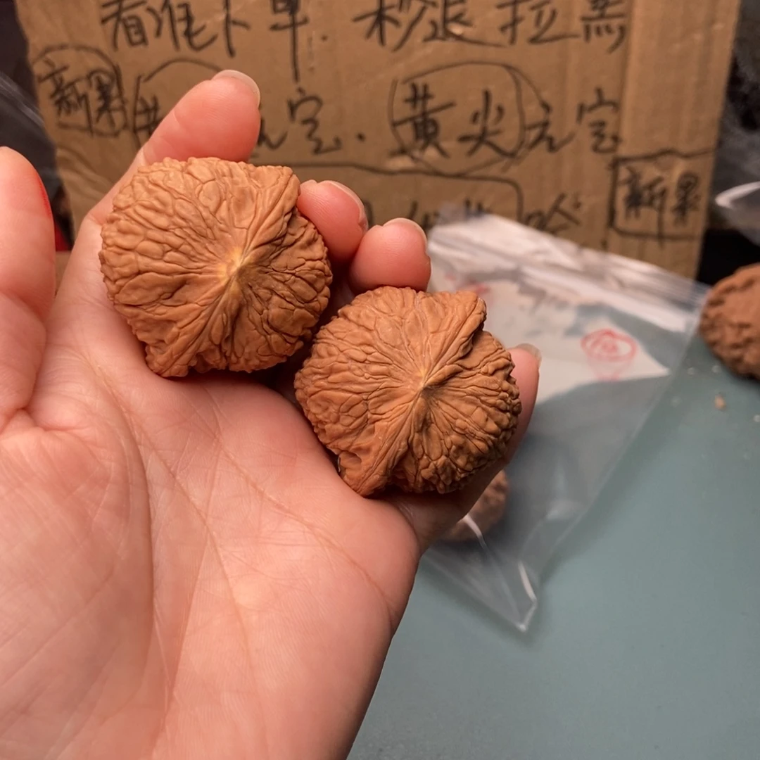 小***金吊坠文玩核桃泥鳅11