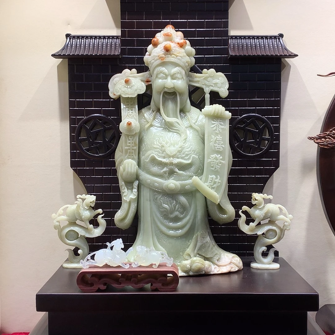 蛇纹石玉未镶嵌摆件