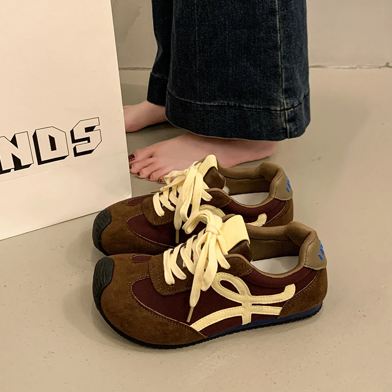 宾谷顿德训鞋女2025春季新款休闲运动鞋轻便百搭阿甘鞋单鞋跑步鞋