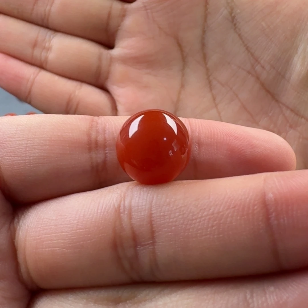 南红玛瑙未镶嵌圆珠13.8mm