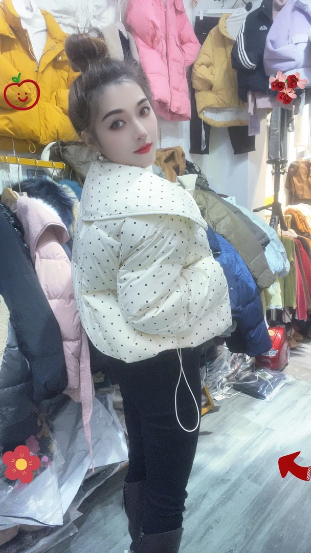连帽女装韩版白色冬装冬季上衣外套短款印花拉链