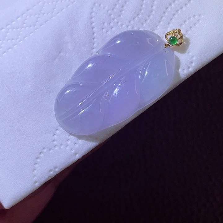 颈饰18K金镶嵌翡翠翡翠