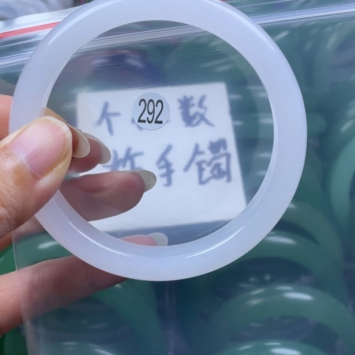未镶嵌手镯石英质玉62