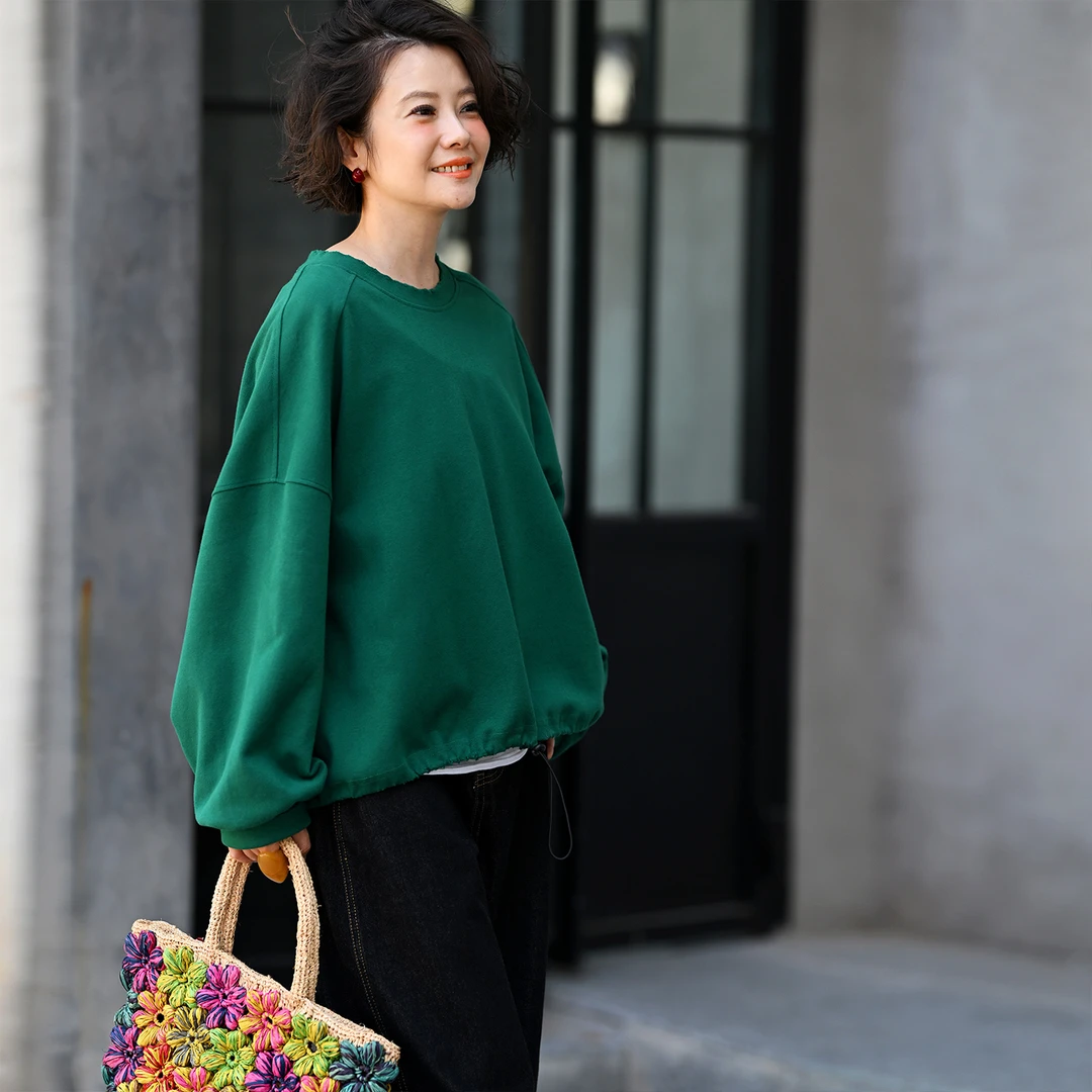 R7151C文艺复古磨毛抽绳圆领套头宽松蝙蝠袖短款卫衣女秋米兰宣言