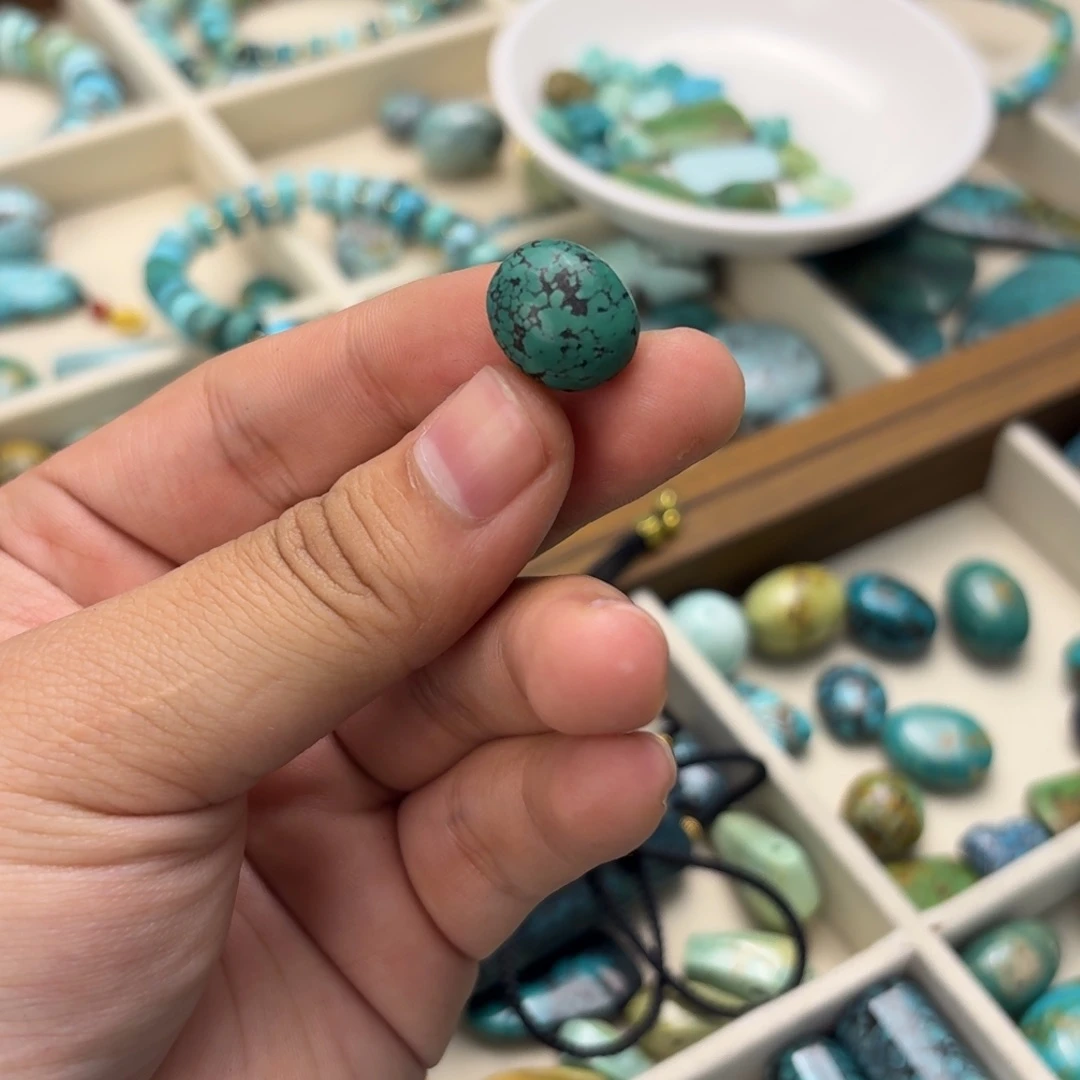 南红玛瑙未镶嵌绿松石