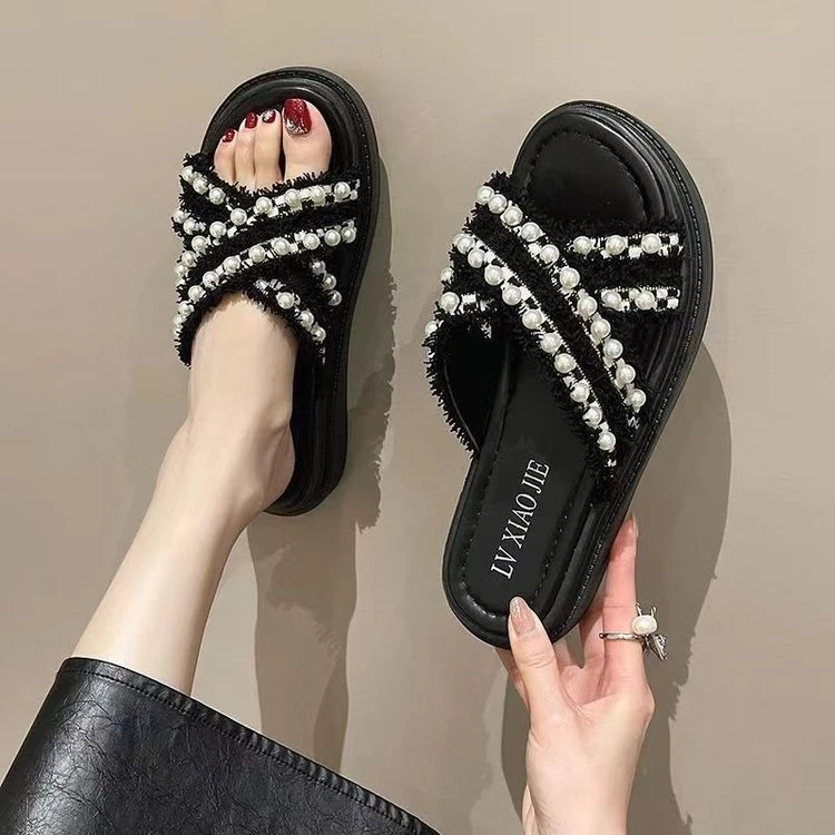 拖鞋女款2024新款爆款小香风珍珠外穿百搭防滑拖鞋交叉一字拖便携