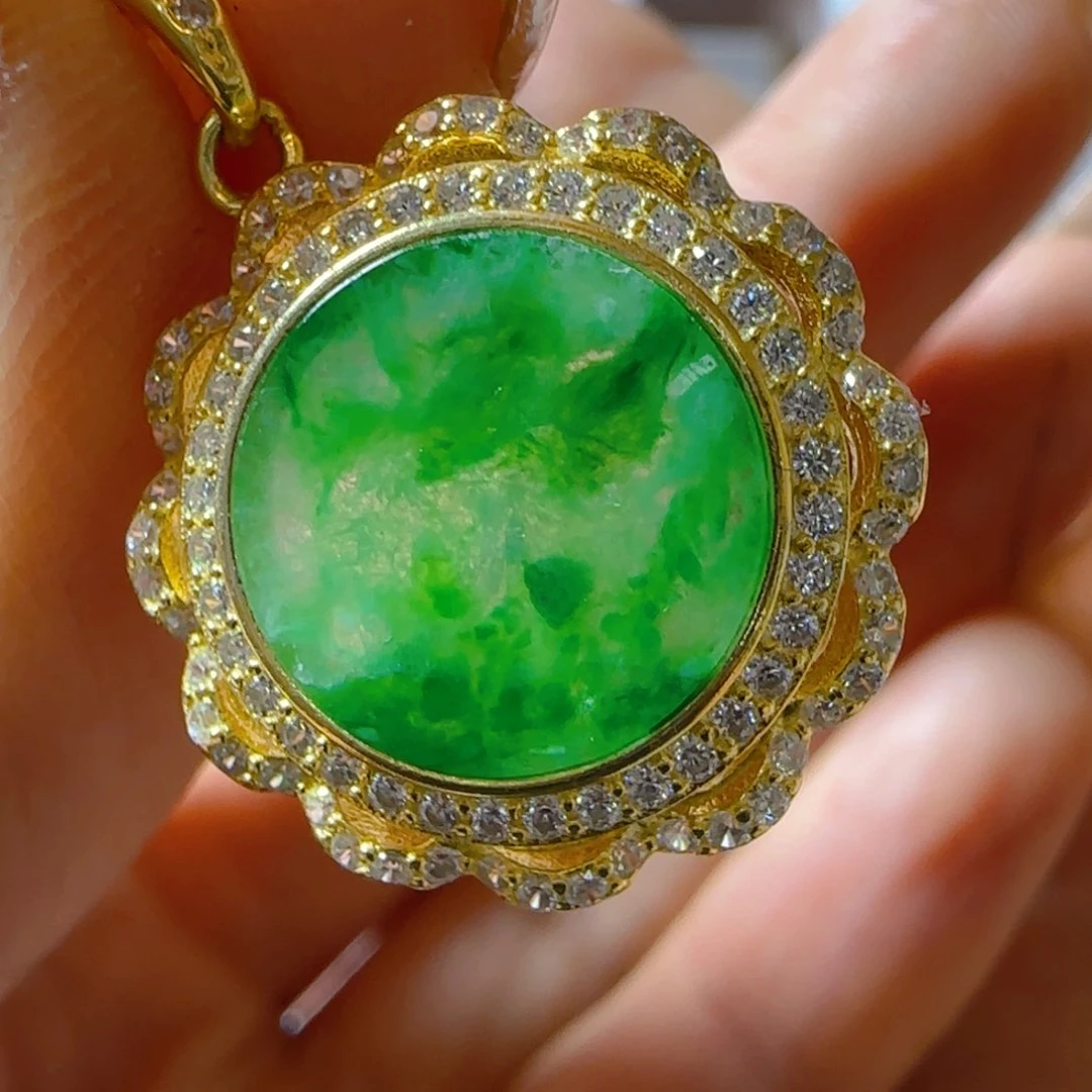 翡翠未镶嵌颈饰翡翠199