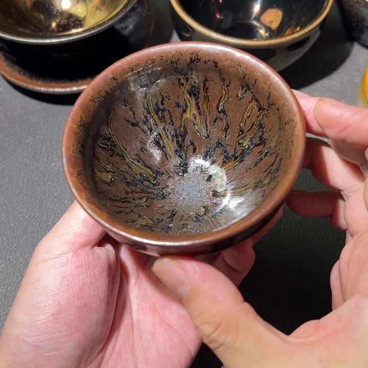 茶盏我们也在这片小