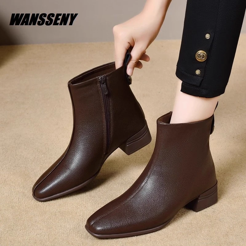 WANSSENY2025年新款秋冬方头小短靴女粗跟皮鞋英伦风单靴马丁靴女