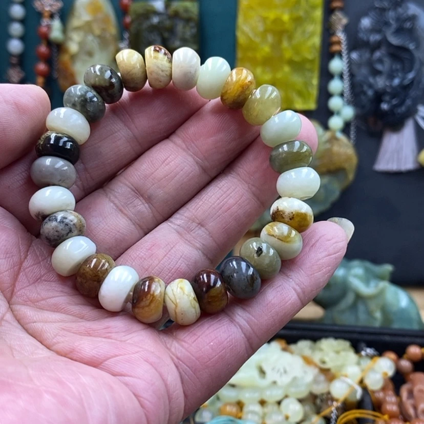 【闪购商品】未镶嵌蛇纹石玉随机发货