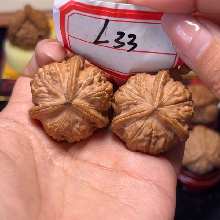 吊坠文玩核桃35全品六星元宝正奔33