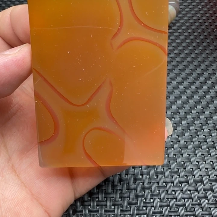徐***呈未镶嵌颈饰玛瑙/玉髓
