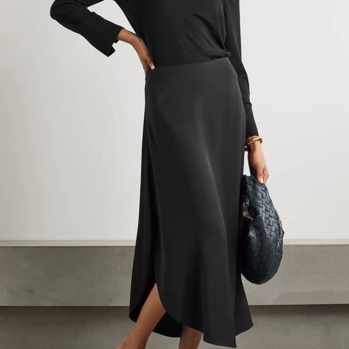 “TT越屏而出的高芨感”肌理通感不对称弧型半裙